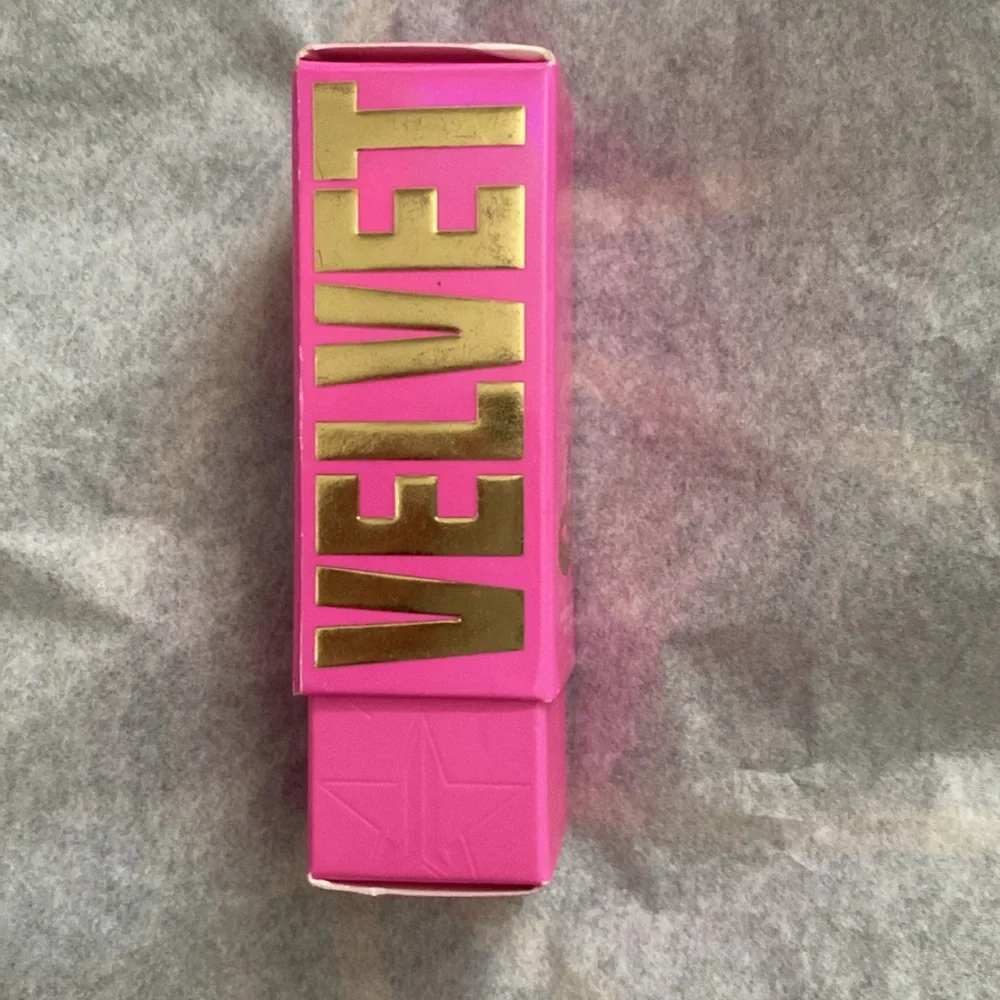 *NWT Jeffree Star Cosmetics Lipstick color God Gifts